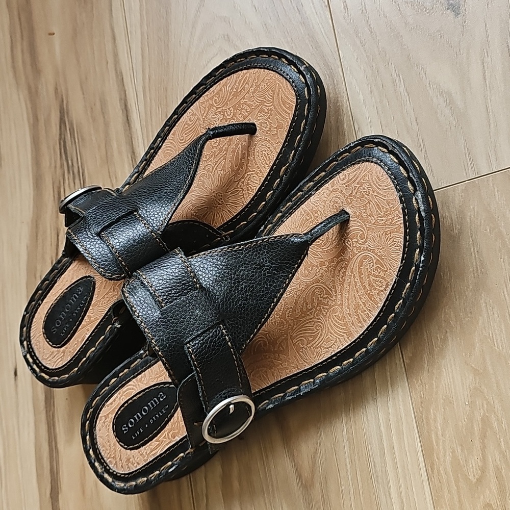 Sonoma Life Style Black  Leather Sandals